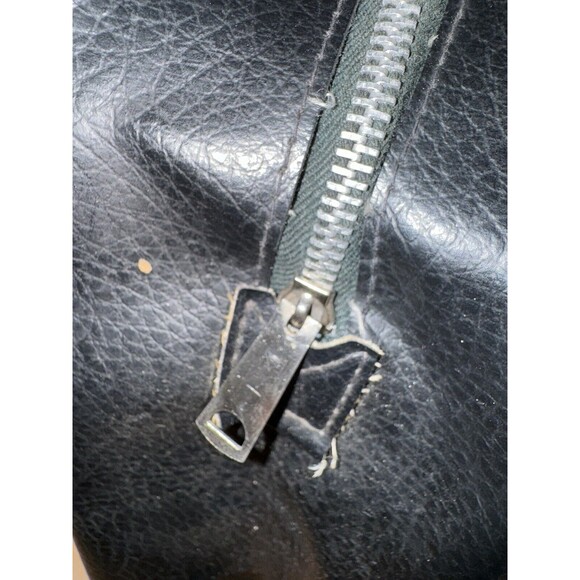 Vintage 14" x 11" European Health Spa Black Leather Gym/Tote Bag VTG 70s - Picture 8 of 10